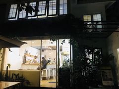 门面-素咫咖啡CLIFEROSE