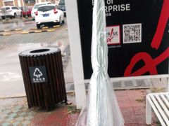 -斯普瑞斯奥特莱斯