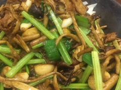 -大鸭梨烤鸭店(金顶街店)