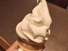 -麦当劳(百荣世贸商城店)