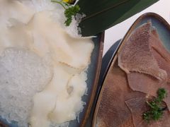 -左庭右院鲜牛肉火锅(金山万达店)
