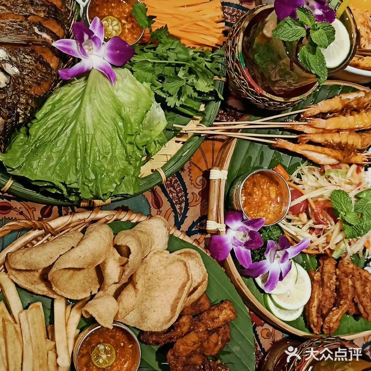 版纳探店/遇见东南亚音乐餐吧