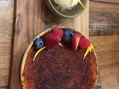 -FLOVIE FLORIST CAFE