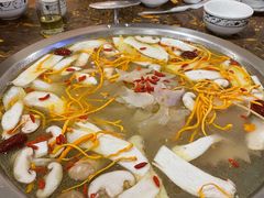 -云南邹记天麻火腿鸡(簇桥店)