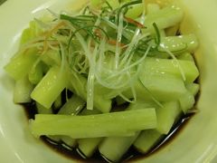 芥兰-河畔春天时尚餐厅