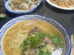-十二忠手拉面(五福店)