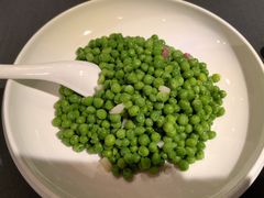 云腿昆明小豌豆-柒园·三十年创意杭帮菜(龙湖滨江天街店)
