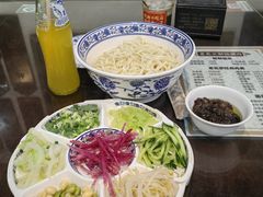 -老北京炸酱面大王.铜锅涮肉(朝阳门店)