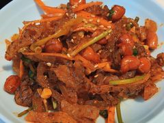 泡椒鱼皮-猪啊牛呀羊啊铜盘烤肉(正大广场店)