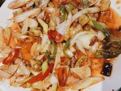 -隔壁老王·家常云南菜(花巷店)