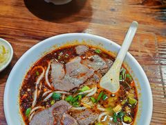 -遵义虾子张六羊肉粉(普陀路店)