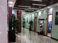-茂菊口腔连锁(浦东南路店)