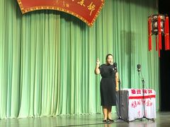 -周末相声俱乐部