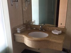 -爱舍海岸酒店(香港中路五四广场店)