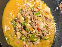土猪肉炖酸菜-寨子里的钵钵菜·湘西山里菜(魅力湘西店)