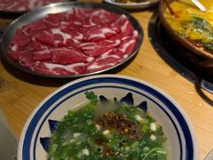 -洱火云南酸菜牛肉火锅(石景山当代商城店)