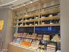 -好利来(南京路一店)