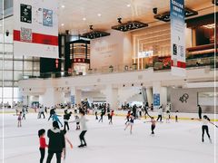 -冰纷万象滑冰场(深圳万象城店)