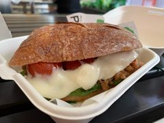 手撕猪肉鲜蔬恰巴塔-PAOPAO Bakery&Café(港汇店)