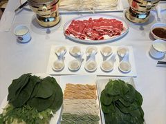 -澳洲肥牛火锅(转盘路店)