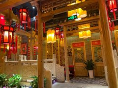 -大龙辣火锅·龙虾·烧烤(湖滨新天地店)