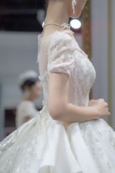 -欣薇婚纱(新源乐汇城店)