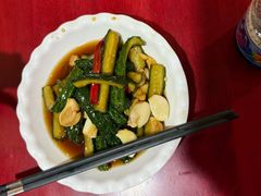 -金杨拉面王小吃面馆·牛三宝面·红烧牛肉粉