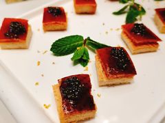鱼子酱烤鸭-悦江(梅奔中心店)