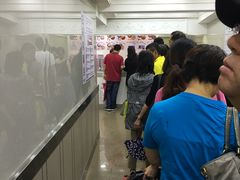 等位区-珍妮曲奇聪明小熊(上环店)