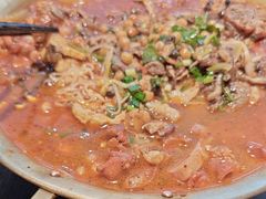 -张翻越·川渝冒菜·武汉黑鸭煲(城北万象城店)