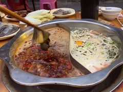 -储奇门鳝鱼火锅(总店)