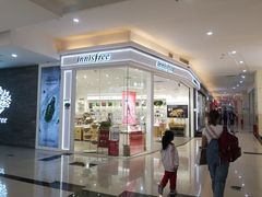 -鸿通城购物中心