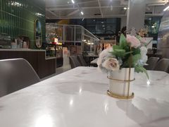 -萨卡屋亲子乐园·餐厅(龙山万物工场店)
