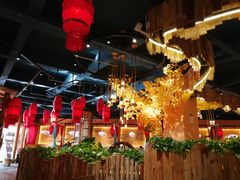 大堂-老滇山寨•云南特色菜•地方菜•民族风情歌舞表演(金碧店)