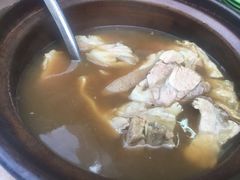 -明记烧鱼美味店