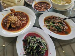 -月圆霖特色农家乐