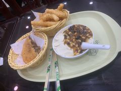 -方中山胡辣汤(成都首店)