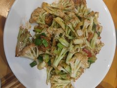 -肘子酥·天津菜·特色捞面(德云社店)
