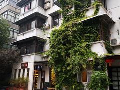 -边渡咖啡烘焙店(昙华林店)