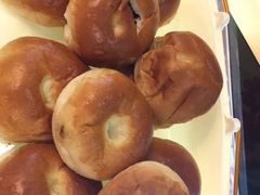 炸豆馅面包-新侨三宝乐面包店(崇文门店)