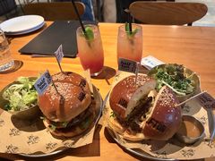 -半吨 Halfton&Friends(车公庙店)