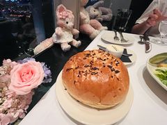 餐前大面包-莫尔顿牛排坊(浦东ifc店)