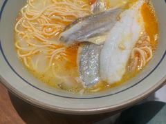 金汤黄鱼面-蟹黄鱼·海派深夜面馆(巨鹿路店)