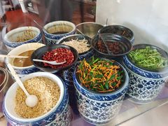 -桥香园过桥米线(国贸店)