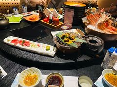 -花潮料理艺食馆(成都万象城店)