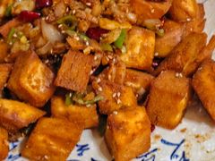 -壹阁胡羊焖饼(特色小吃街店)
