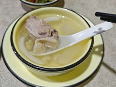 -墨脱石锅椰子鸡•香草鸭•东山羊(大东海店)