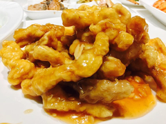 糖醋里脊-闫府私房菜·百年鲁菜(恒隆店)
