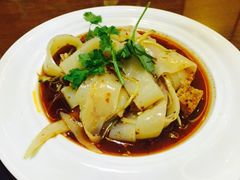 新疆凉皮子-丝路香妃西域清真餐厅