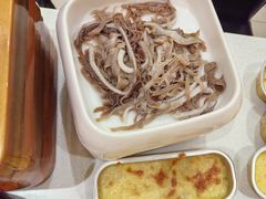 -小茉庐和牛自助火锅(龙湖万达店)